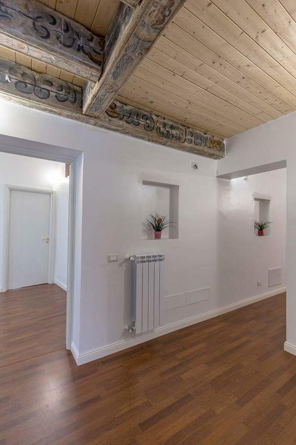 Capo Domus Bed & Breakfast Palermo Bagian luar foto